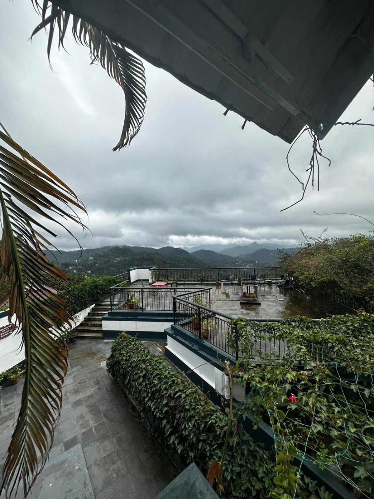 Munnar Tea Hills Resort - Mthr Экстерьер фото